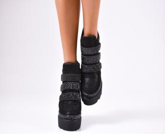Дамски обувки на платформа  черни