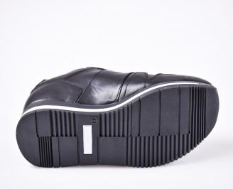 Мъжки спортни  обувки естествена кожа черни