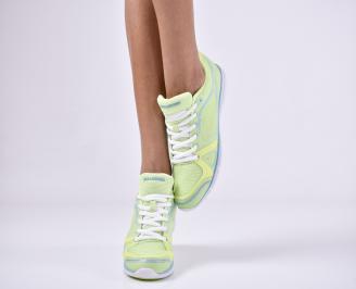 Дамски спортни  обувки  зелени