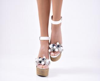 Дамски  сандали на платформа  еко кожа бели