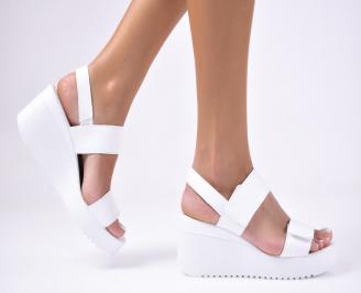 Дамски сандали естествена кожа бели
