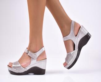 Дамски  сандали на платформа  естествена кожа сребристи