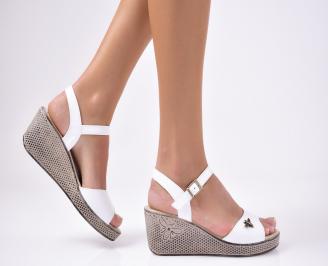 Дамски сандали  естествена кожа  бели