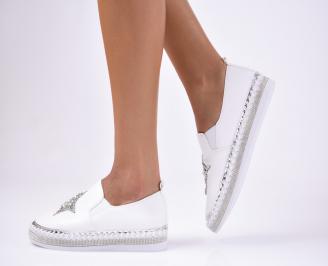 Дамски  обувки равни  естествена кожа бели