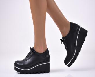 Дамски  обувки  на платформа черни