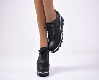 Дамски  обувки  на платформа черни