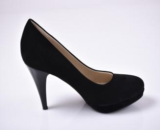 Дамски елегантни обувки гигант  черни.