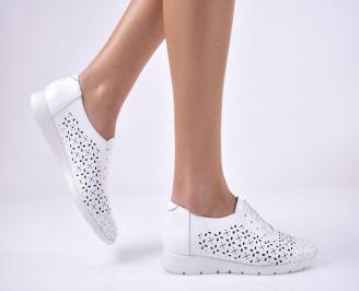 Дамски равни обувки естествена кожа бели