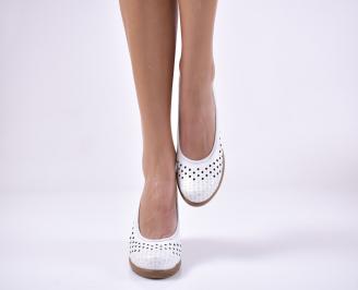 Дамски ежедневни обувки  на платформа естествена кожа бели