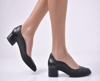 Дамски ежедневни обувки естествена кожа черни.