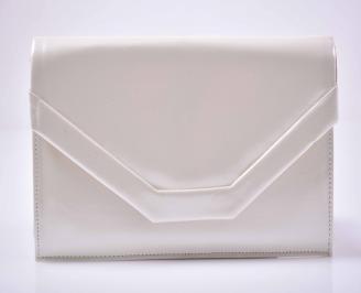 Елегантна абитуриентска чанта лак бяла EOBUVKIBG