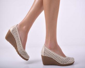 Дамски ежедневни обувки произведени България естествена кожа бежови EOBUVKIBG