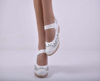 Дамски ежедневни обувки  произведени България естествена кожа бели EOB