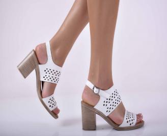 Дамски елегантни сандали естествена кожа бели EOBUVKIBG