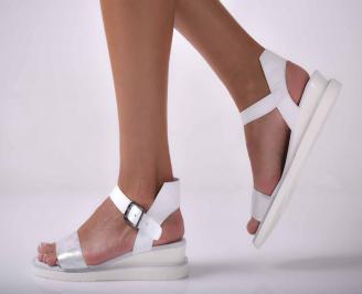Дамски  сандали равни естествена кожа бели EOBUVKIBG