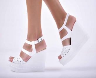Дамски сандали на платформа естествена кожа бели EOBUVKIBG