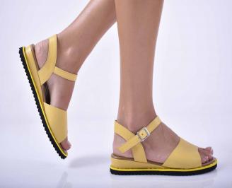 Дамски равни сандали естествена кожа жълти