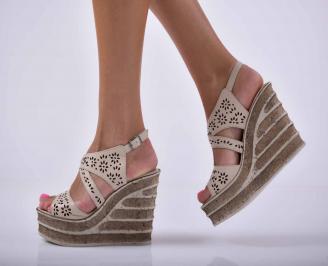 Дамски сандали на платформа естествена кожа бежови EOBUVKIBG