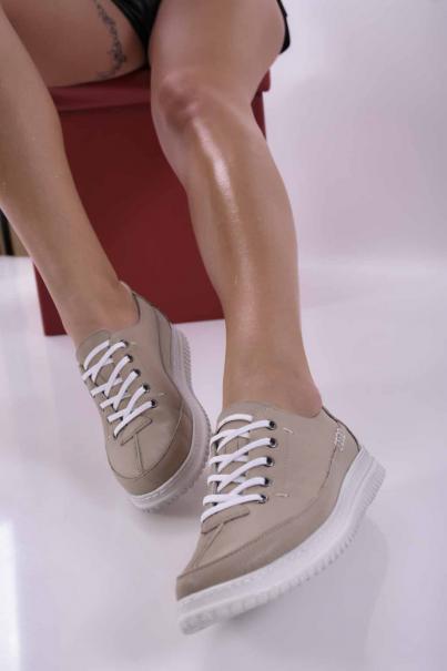 Дамски равни обувки естествена кожа бежови EOBUVKIBG