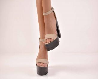 Дамски елегантни сандали естествена велур бежови EOBUVKIBG