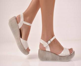Дамски сандали на платформа естественна кожа сребристи EOBUVKIBG