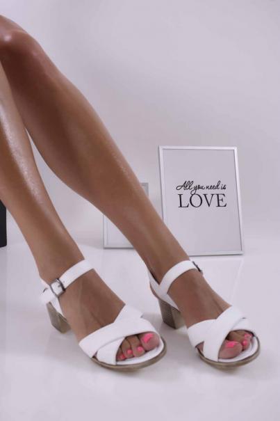 Дамски елегантни сандали естествена кожа бели EOBUVKIBG