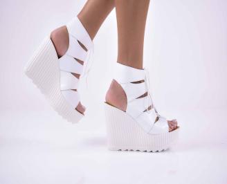 Дамски сандали на платформа естественна кожа  естествен хастар бели EOBUVKIBG
