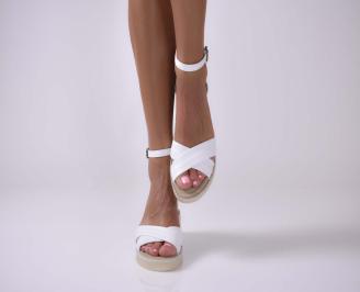 Дамски равни сандали естествена кожа  с ортопедична стелка бели EOBUVKIBG