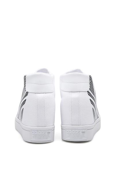 ADIDAS Courtvantage Heel Logo White