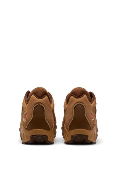 NIKE Acg Air Exploraid Shoes Brown