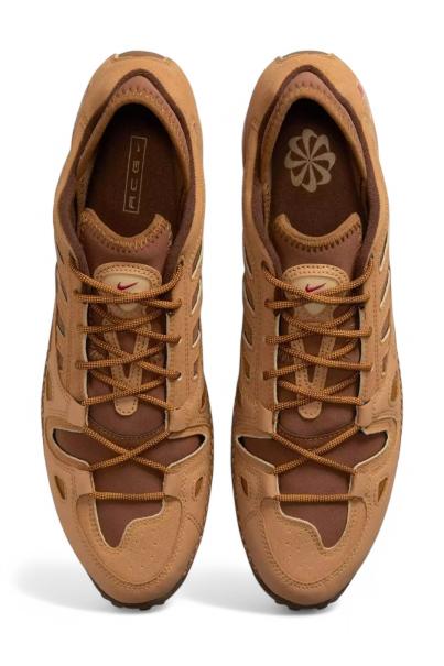 NIKE Acg Air Exploraid Shoes Brown