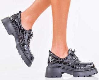 Дамски лоуфъри черни EOBUVKIBG