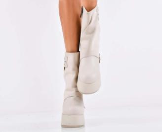 Дамски боти на платформа бежови EOBUVKIBG