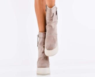 Дамски боти на платформа бежови EOBUVKIBG