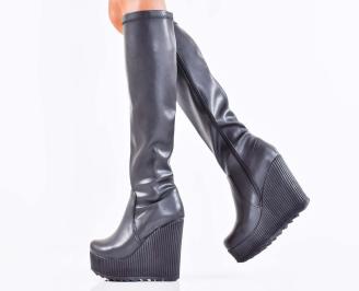 Дамски ботуши на платформа черни EOBUVKIBG