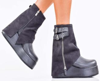 Дамски боти на платформа черни EOBUVKIBG