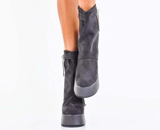 Дамски боти на платформа черни EOBUVKIBG