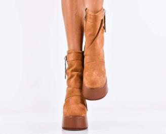 Дамски боти на платформа кафяви EOBUVKIBG