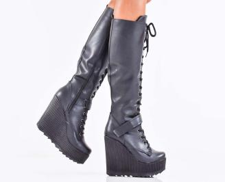 Дамски ботуши на платформа черни EOBUVKIBG