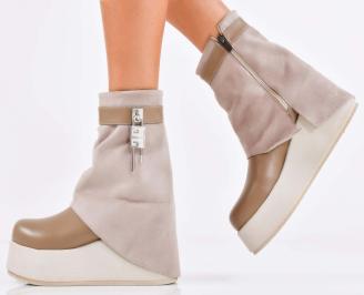 Дамски боти на платформа бежови EOBUVKIBG