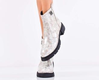 Дамски боти естествен лак бежови EOBUVKIBG