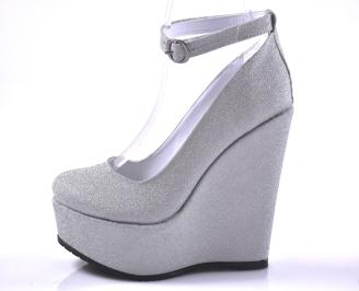Дамски обувки на платформа сребристи EOBUVKIBG