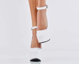 Дамски обувки на платформа бели EOBUVKIBG