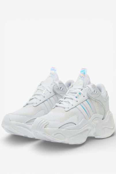 ADIDAS Magmur Runner Shoes White 3