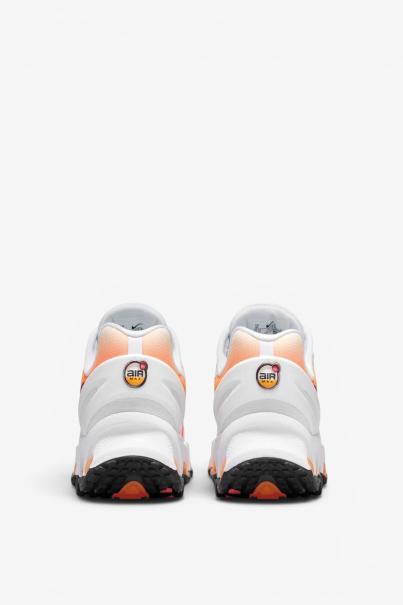 NIKE Air Max DN8 Shoes White/Orange