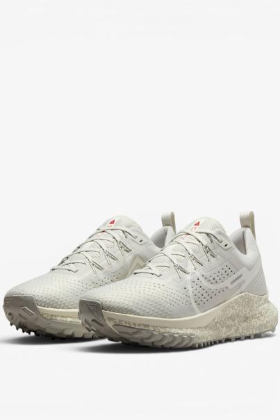 NIKE React Pegasus Trail 4 Give Her Flowers White/Gray