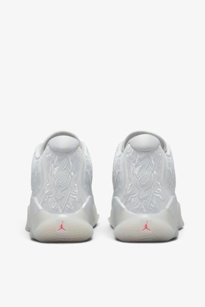 NIKE x Jordan Zion 3 Basketball Shoes White