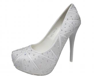 Дамски  елегантни обувки  бели