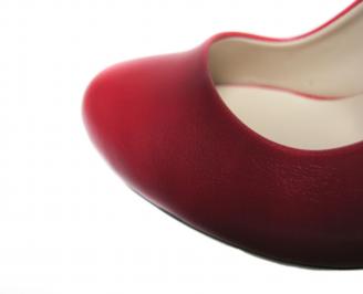 Дамски елегантни обувки на ток еко кожа червени