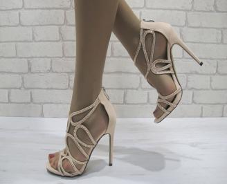 Дамски елегантни сандали на ток бежови